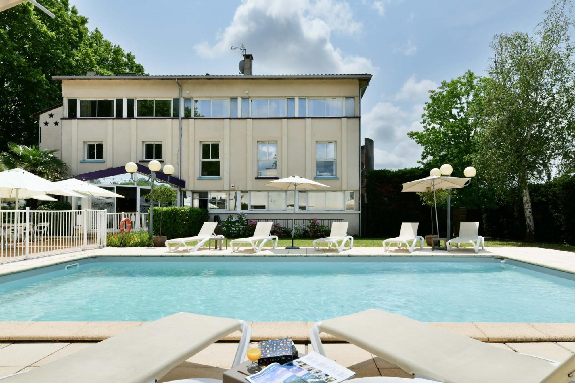 Logis Hotel & Restaurant Ludik Bergerac Luaran gambar